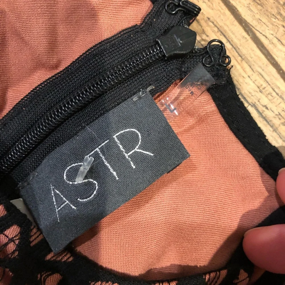 Astr Spaghetti Strap Lace Overlay Romper - Picture 3 of 6